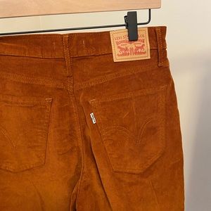 Corduroy wide leg Levi jeans